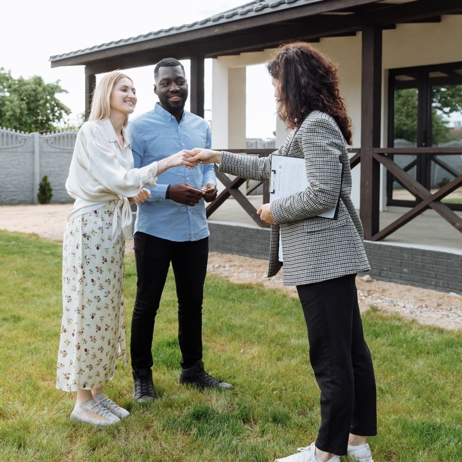 How to Farm a Neighborhood in Real Estate_ Step-by-Step Guide